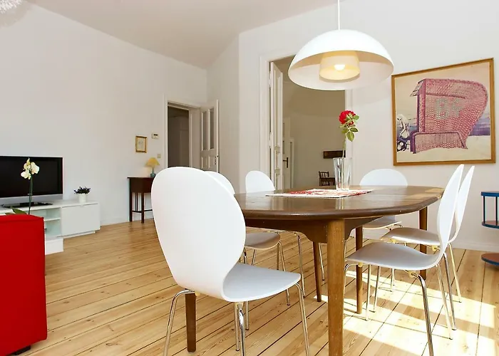 Prenzlauer Allee Apartment
